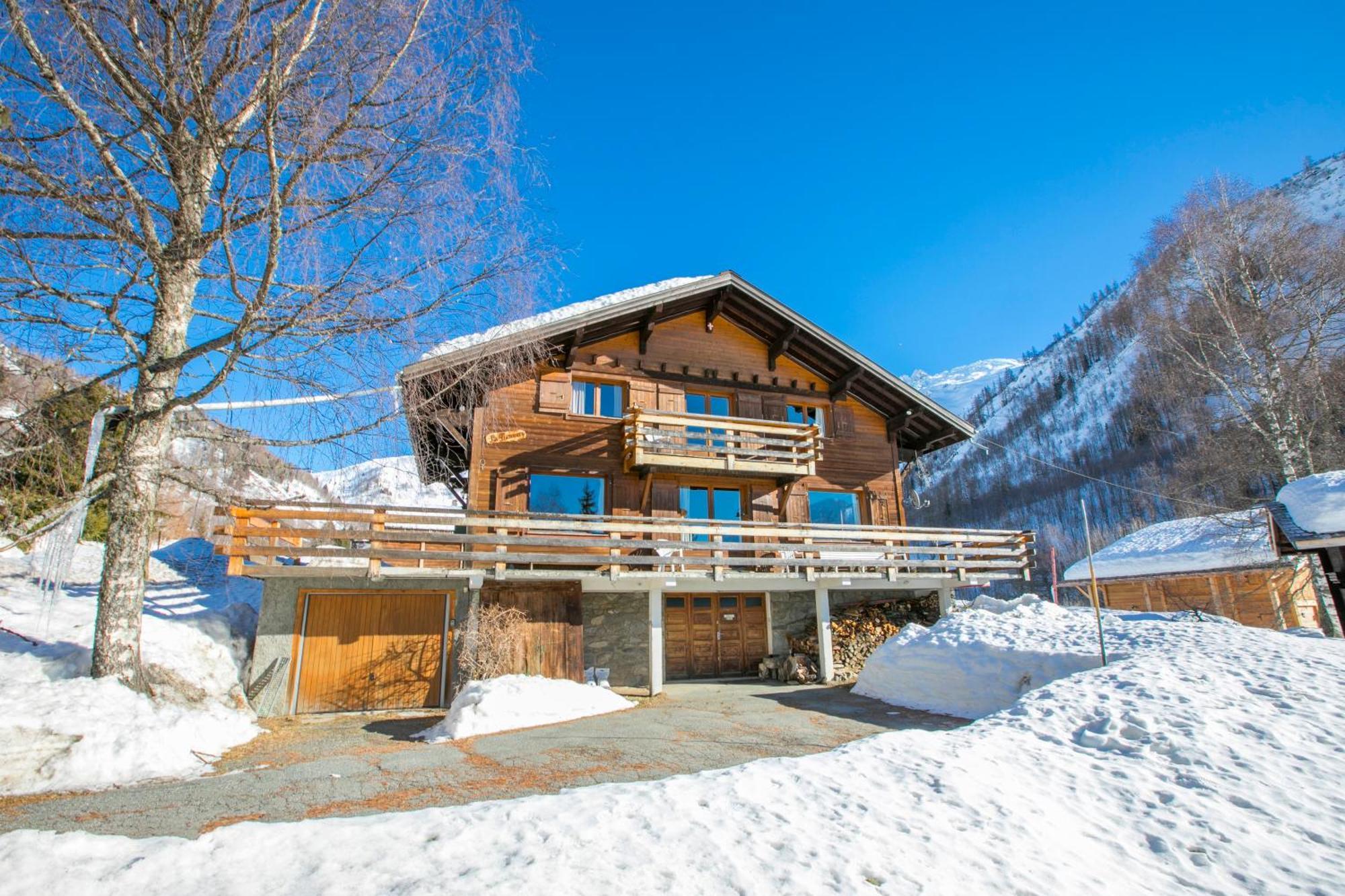Montblanc Alpine Ski & Sauna Retreat - Happy Rentals Шамони Екстериор снимка
